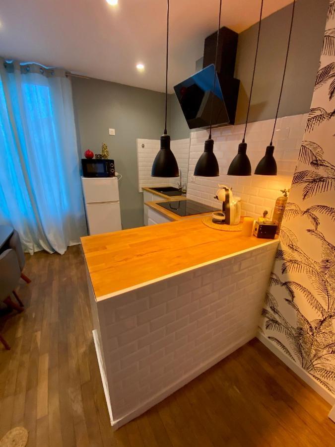 Appartamento T2 Cosy / Quartier Calme / Magasins D'Usine A Proximite Saint-Julien-les-Villas Esterno foto