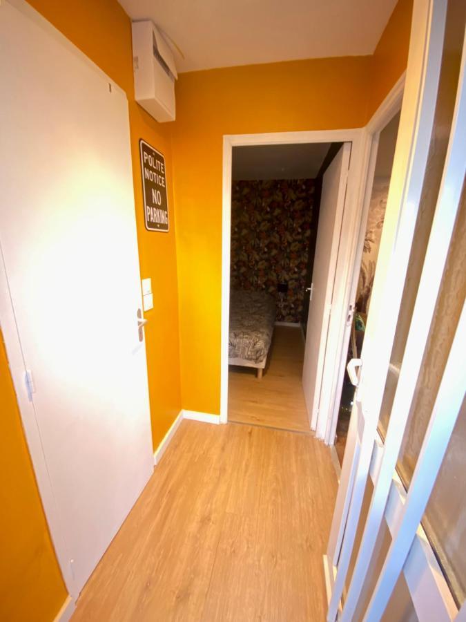 Appartamento T2 Cosy / Quartier Calme / Magasins D'Usine A Proximite Saint-Julien-les-Villas Esterno foto